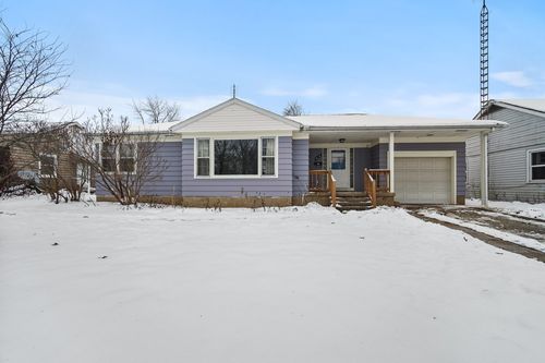 819 Maple Ave, Minonk, IL, 61760-1138 | Card Image