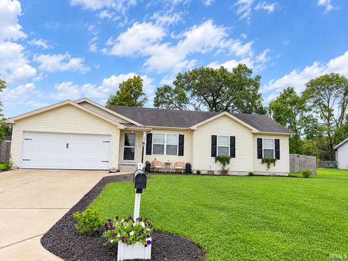 30570 Gregory Dr, Elkhart, IN, 46516-1243 | Card Image