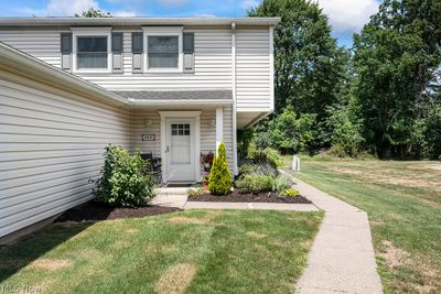 View of front of property with a front​​‌​​​​‌​​‌‌​‌‌​​​‌‌​​‌‌​‌​​​​​‌ yard | Image 3