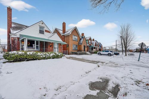 8048 Kentucky St, Detroit, MI, 48204-3104 | Card Image
