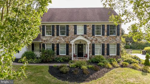 124 Bridgeview Dr, Perkasie, PA, 18944-2361 | Card Image