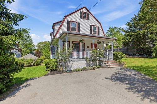 2 Eaton Ct, Winchester, MA, 01890-2170 | Card Image