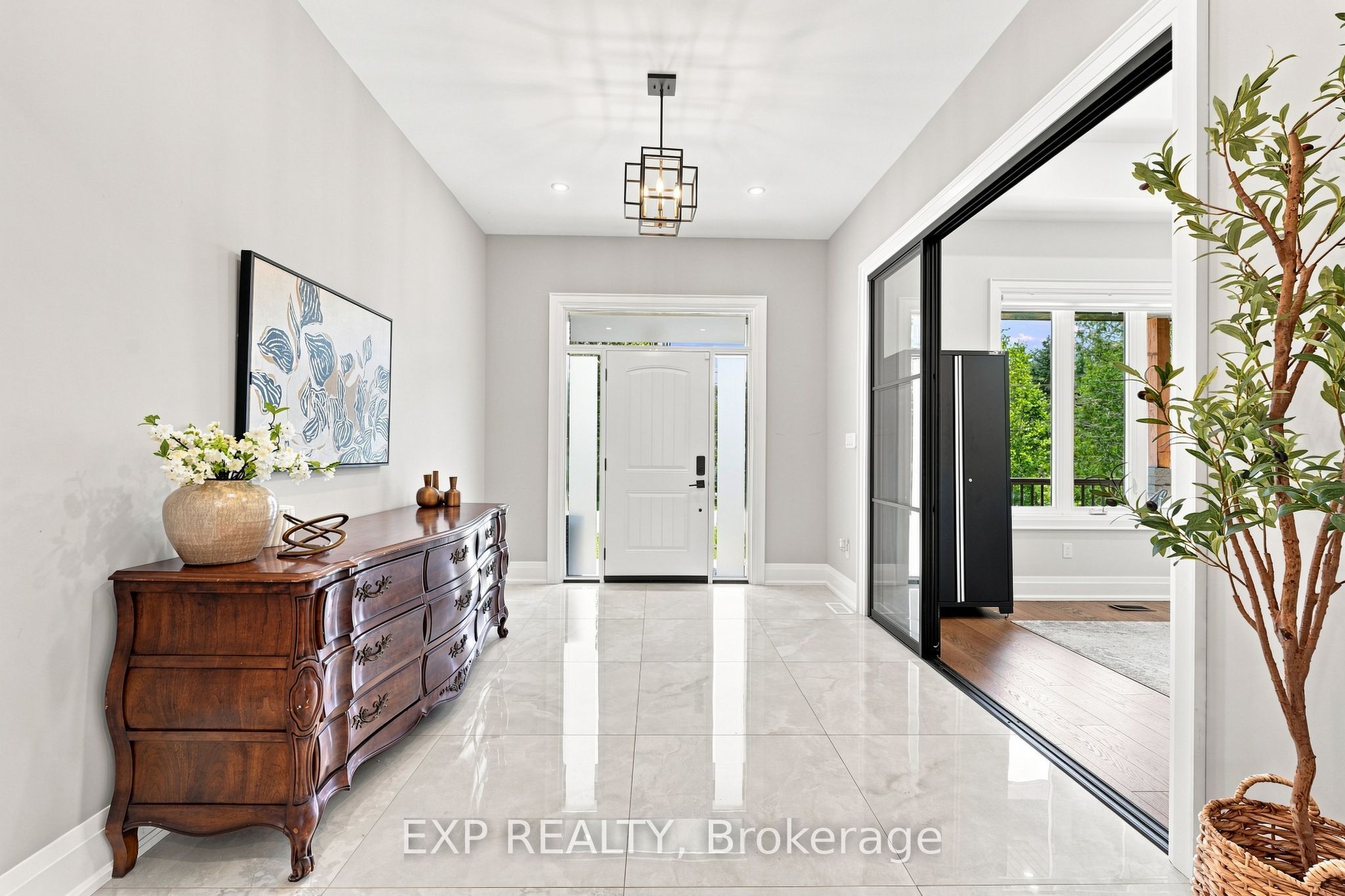 Residential in Georgina 4
