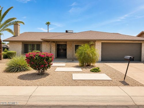 11460 S Pawnee Circle, Phoenix, AZ, 85044 | Card Image