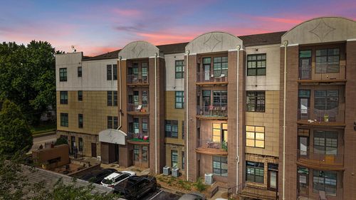unit-203-623 W Walnut St, Springfield, MO, 65806-2158 | Card Image