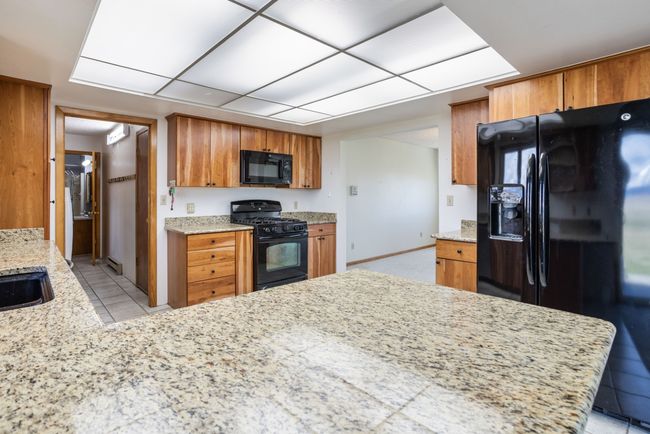 57012 Mt Hwy 212, House other with 4 bedrooms, 3 bathrooms and null parking in Charlo MT | Image 9