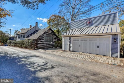 60 Quarry Rd, Doylestown, PA, 18901-2810 | Card Image