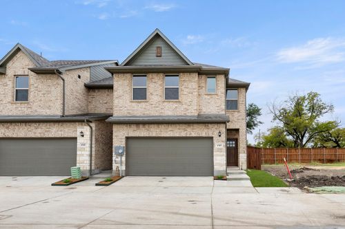 6949 Mustang Isle Dr, Dallas, TX, 75228-6493 | Card Image