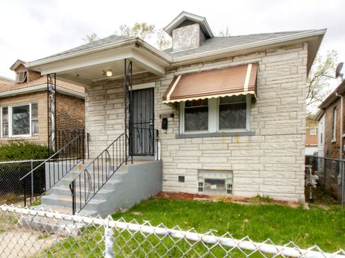 10210 S Bensley Ave, Chicago, IL, 60617-5730 | Card Image