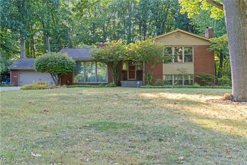 3530 5th Ave, Youngstown, OH, 44505-1908 | Card Image