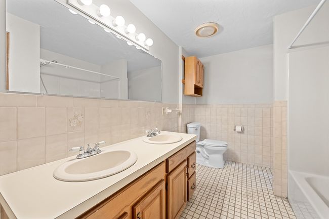 11 - 11 Highcrest Park, Condo with 2 bedrooms, 2 bathrooms and 2 parking in Webster MA | Image 22