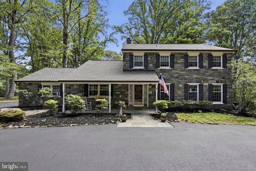 401 Walnut Hill Rd, WEST CHESTER, PA, 19382-7633 | Card Image