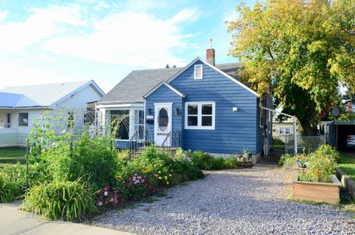 5028 44 St, Innisfail, AB, T4G1L5 | Card Image