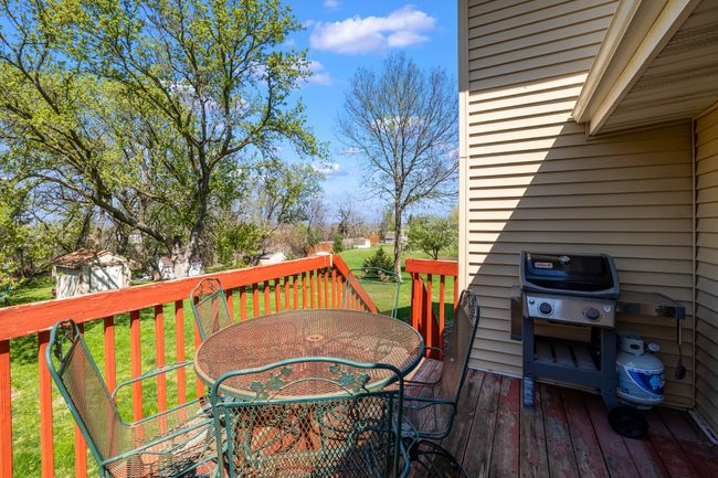 6923 Northview Dr, Home with 3 bedrooms, 3 bathrooms and null parking in Urbandale IA | Image 25