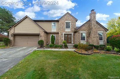 44823 Dunbarton Court, Home with 4 bedrooms, 2 bathrooms and null parking in Novi MI | Image 2