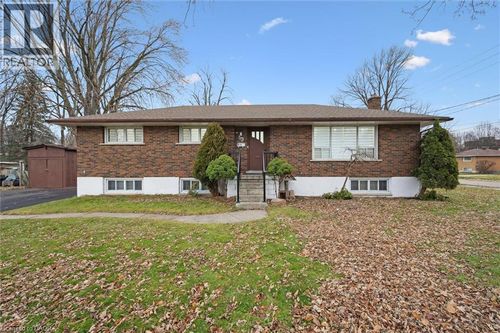 53 Nicklin Cres, Guelph, ON, N1H5G1 | Card Image