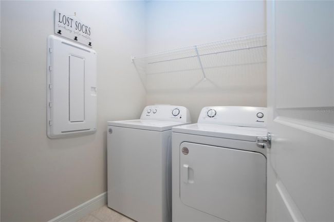 8232 Reefbay Cv, House other with 3 bedrooms, 2 bathrooms and null parking in Parrish FL | Image 44