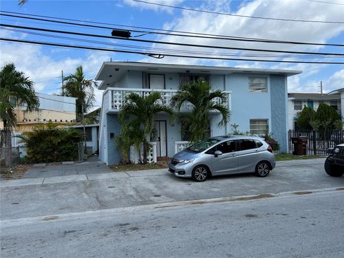 1-145 W 20th St, Hialeah, FL, 33010-2611 | Card Image
