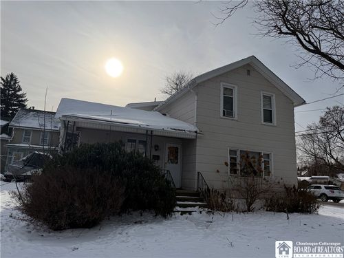 59 E Front St, Dunkirk, NY, 14048-1868 | Card Image