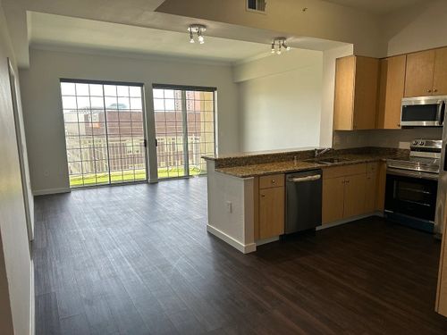 3225 Turtle Creek Blvd, Dallas, TX, 75219-5407 | Card Image