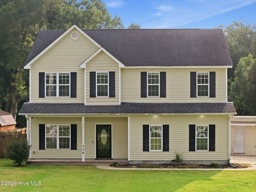 739 Francktown Rd, Richlands, NC, 28574-6178 | Card Image