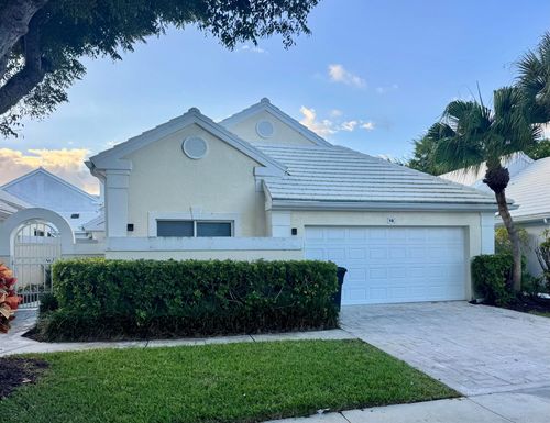 18 Selby Ln, Palm Beach Gardens, FL, 33418-7133 | Card Image