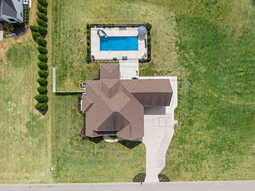 2527 Landis Ct, Murfreesboro, TN, 37128-3057 | Card Image
