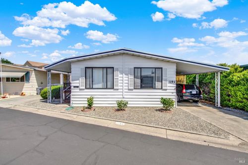 191 Lemon Tree Cir, Vacaville, CA, 95687-3218 | Card Image