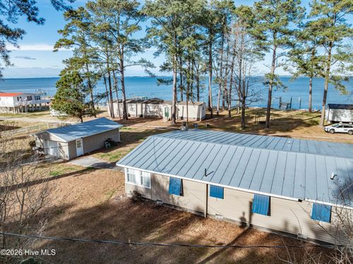 2995 Hickory Point Rd, Aurora, NC, 27806-9678 | Card Image