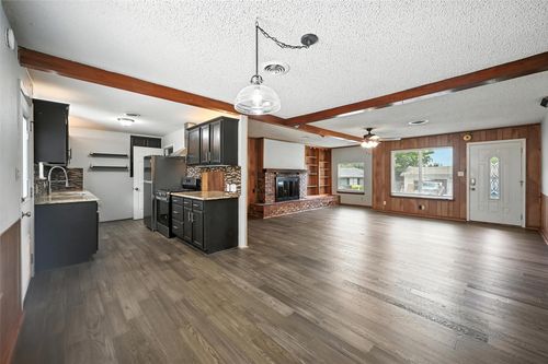 302 Young Dr, Allen, TX, 75002-2803 | Card Image