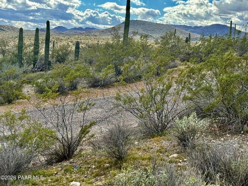 XX00 Nw Grand Ave, Morristown, AZ, 85342 | Card Image