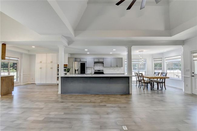 4080 Cherry Ridge Walk, House other with 5 bedrooms, 3 bathrooms and null parking in Suwanee GA | Image 5