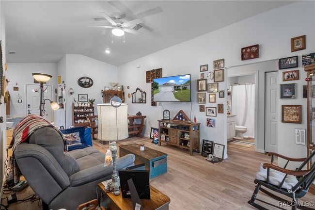 10541 S Drew Bryant Cir, House other with 3 bedrooms, 2 bathrooms and 2 parking in Floral City FL | Image 17