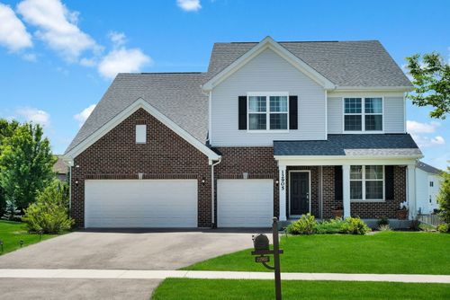 12905 Timber Wood Cir, Plainfield, IL, 60585-2951 | Card Image