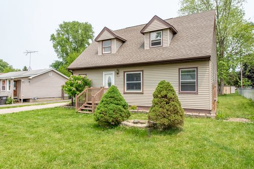 11417 271st Ave, Trevor, WI, 53179-9720 | Card Image