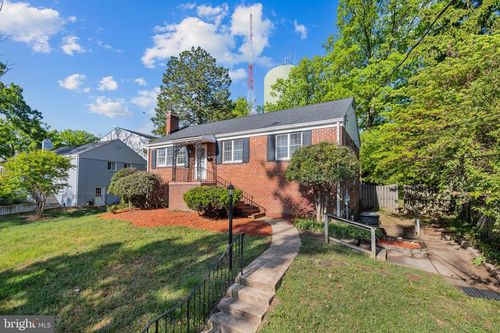 2520 Buckelew Dr, FALLS CHURCH, VA, 22046-1913 | Card Image