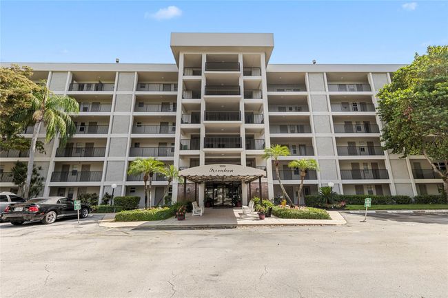 APT-103 - 3000 S Course Dr, Condo with 2 bedrooms, 2 bathrooms and null parking in Pompano Beach FL | Image 18