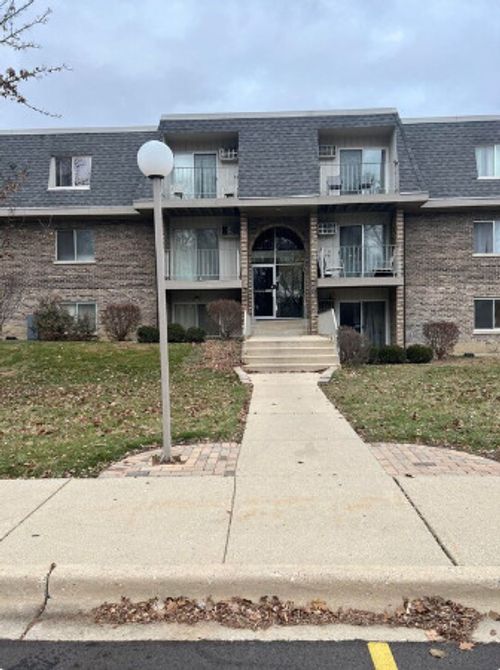 304-984 Crabapple Drive, Prospect Heights, IL, 60070 | Card Image