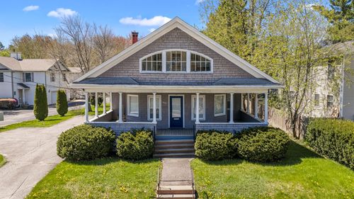 904 Washington Avenue, Portland, ME, 04103 | Card Image