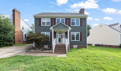 3936 Iron Horse Rd, Raleigh, NC, 27616-5043 | Card Image
