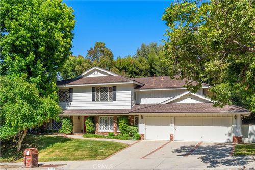 18268 Lake Encino Dr, Encino, CA, 91316-4436 | Card Image