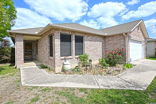 886 Spyglass Dr, New Braunfels, TX, 78130-2466 | Card Image