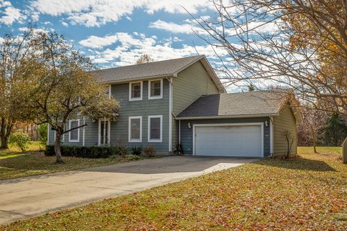 159 Cashen Dr, Makanda, IL, 62958-2232 | Card Image