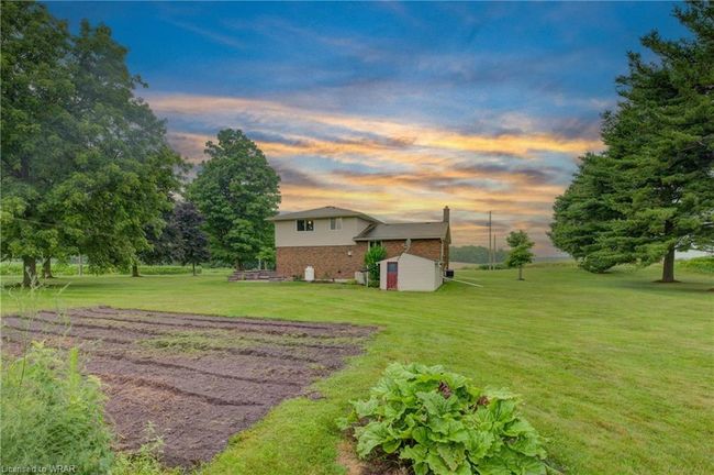 1838 Trussler Rd, House other with 3 bedrooms, 2 bathrooms and 11 parking in Kitchener ON | Image 4