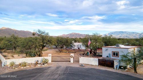 9660 E Bay Tree Pl, Tucson, AZ, 85749-9432 | Card Image