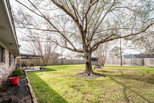 512 Lyndale Dr, House other with 3 bedrooms, 2 bathrooms and 2 parking in Highlands TX | Image 29