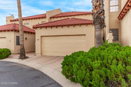 8441 E Agape Dr, Tucson, AZ, 85715-5440 | Card Image