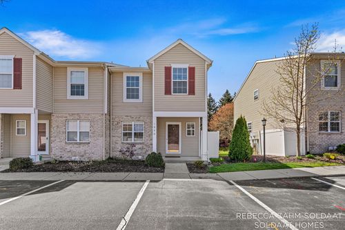 1040 Ada Place Dr Se, Grand Rapids, MI, 49546-3786 | Card Image