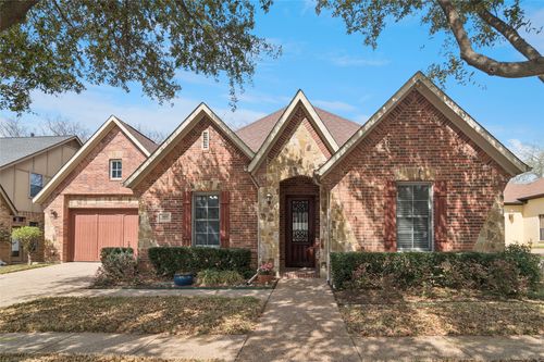 6411 Tuscany Park Drive, Arlington, TX, 76016 | Card Image