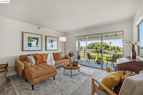 apt-209-1205 Melville Sq, Richmond, CA, 94804-4559 | Card Image